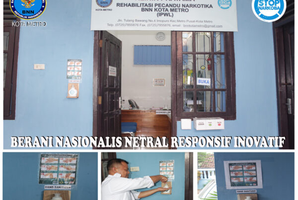 PEMASANGAN HAND SANITIZER DI LINGKUNGAN BNN KOTA METRO
