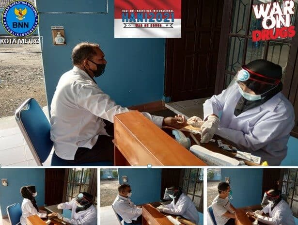BNN Kota Metro Melakukan Pemeriksaan Rapid Test Antibodi Bagi Pegawai BNN Kota Metro Melakukan Pemeriksaan Rapid Test Antibodi Bagi Pegawai