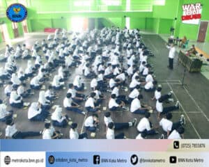 BNN Kota Metro Melakukan Sosialisasi P4GN Bagi Para Pelajar Di Lingkungan SMPN 1 Kota Metro (Hari Pertama)
