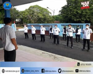 BNN KOTA METRO Melakukan Apel Pagi Dan Memperdengarkan Lagu Indonesia Raya