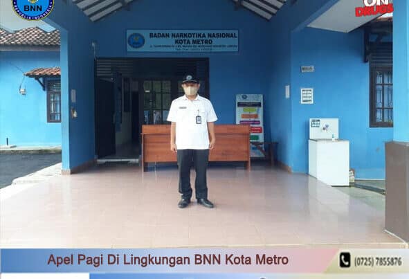 BNN KOTA METRO Melakukan Apel Pagi Dan Memperdengarkan Lagu Indonesia Raya